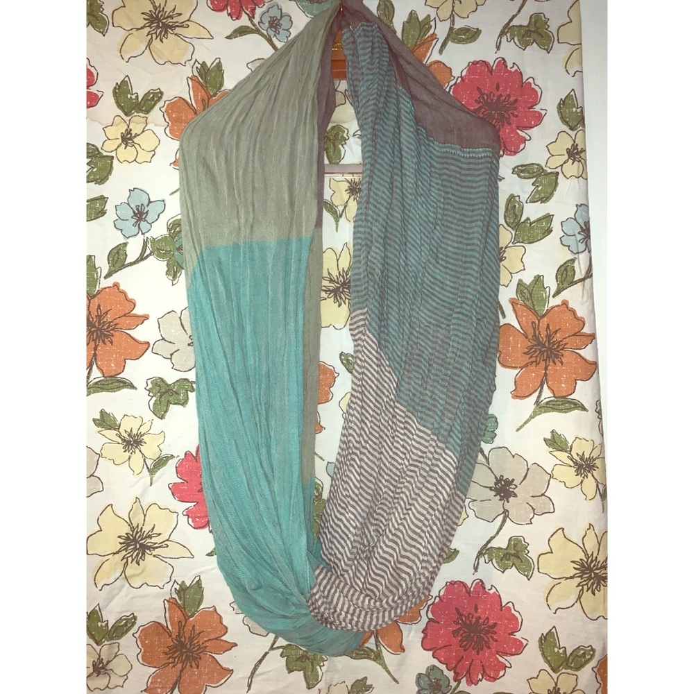 Scarf